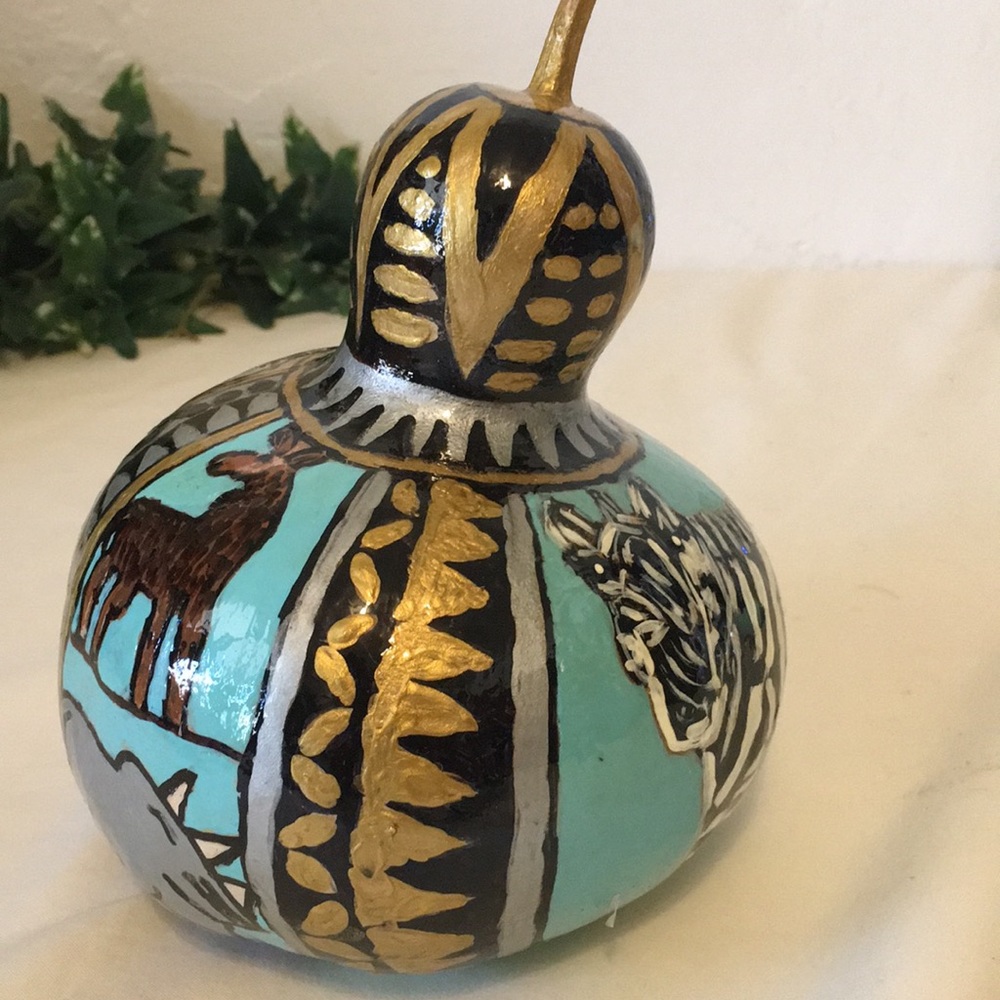 Hand painted Gourd - Picture 7 of 9